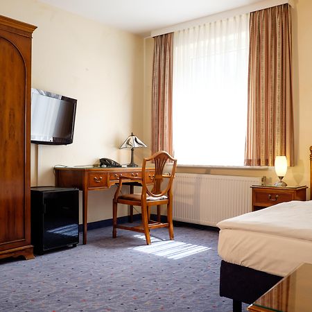 Hotel Koenigshof Am Funkturm Hannover Bilik gambar
